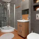شقة Baltic & Forest With Parking By Renters