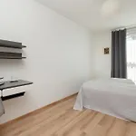Baltic & Forest With Parking By Renters شقة *