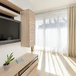 Baltic & Forest With Parking By Renters شقة