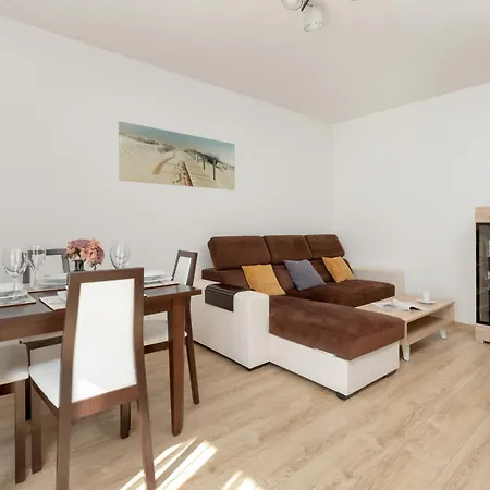 Baltic & Forest With Parking By Renters Apartman *