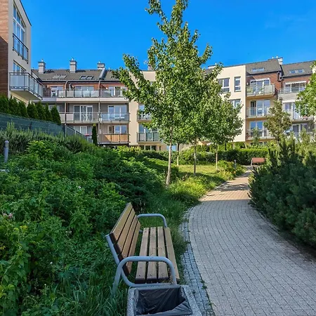 شقة Baltic & Forest With Parking By Renters *