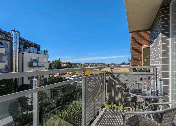 Baltic & Forest With Parking By Renters Apartament